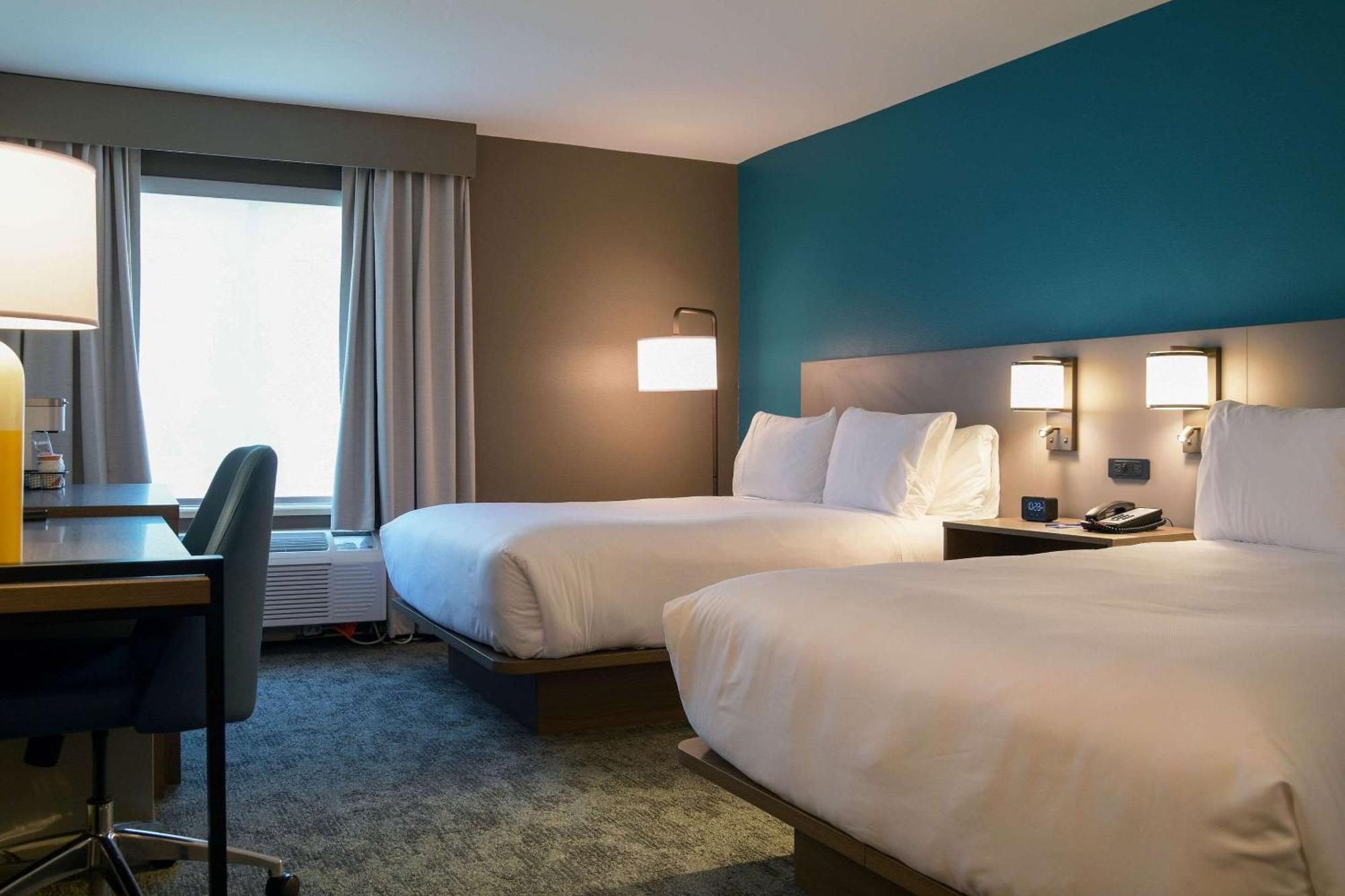 Hotel Comfort & Nw Milwaukee