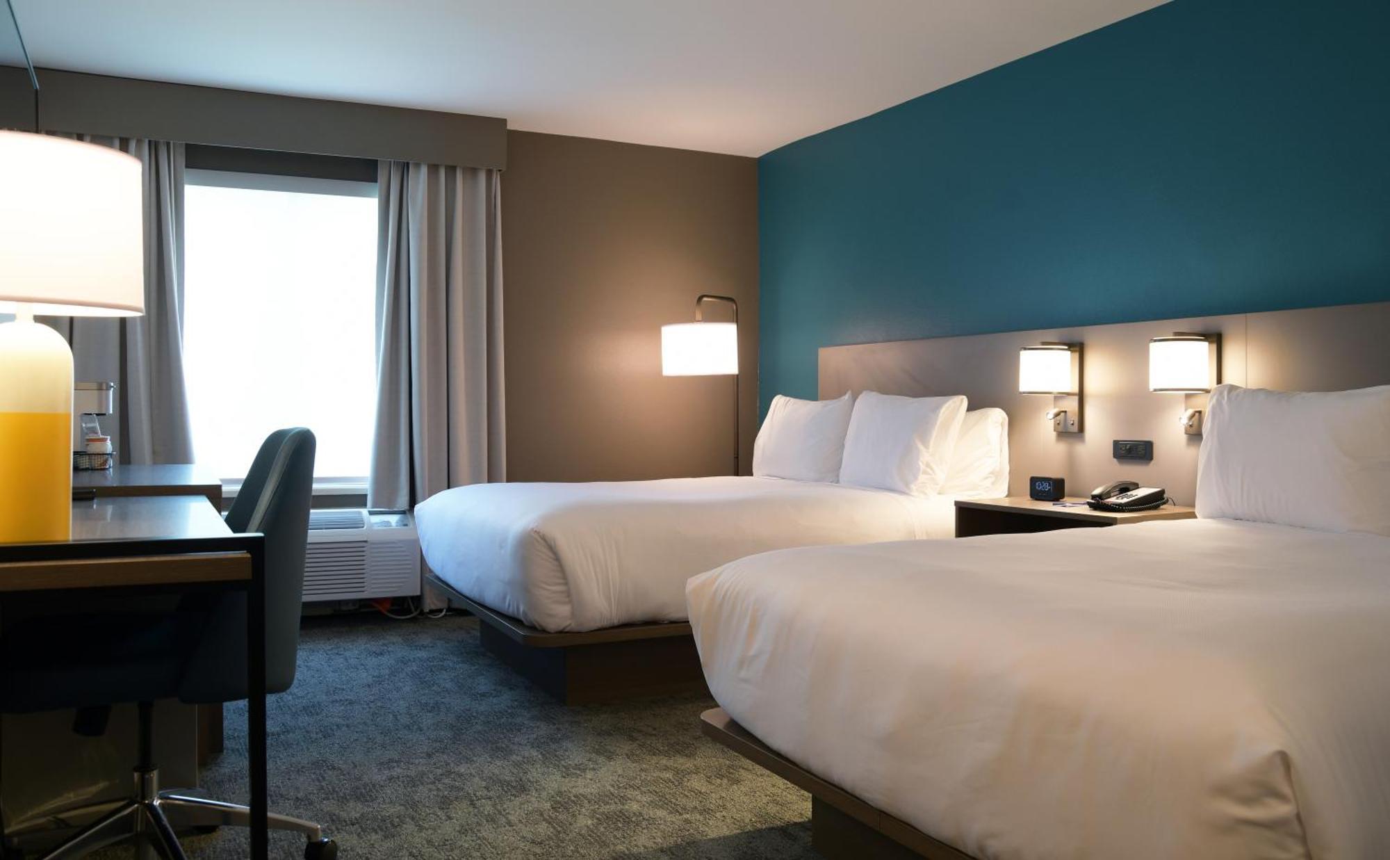 Comfort & Nw Milwaukee Hotel 2*