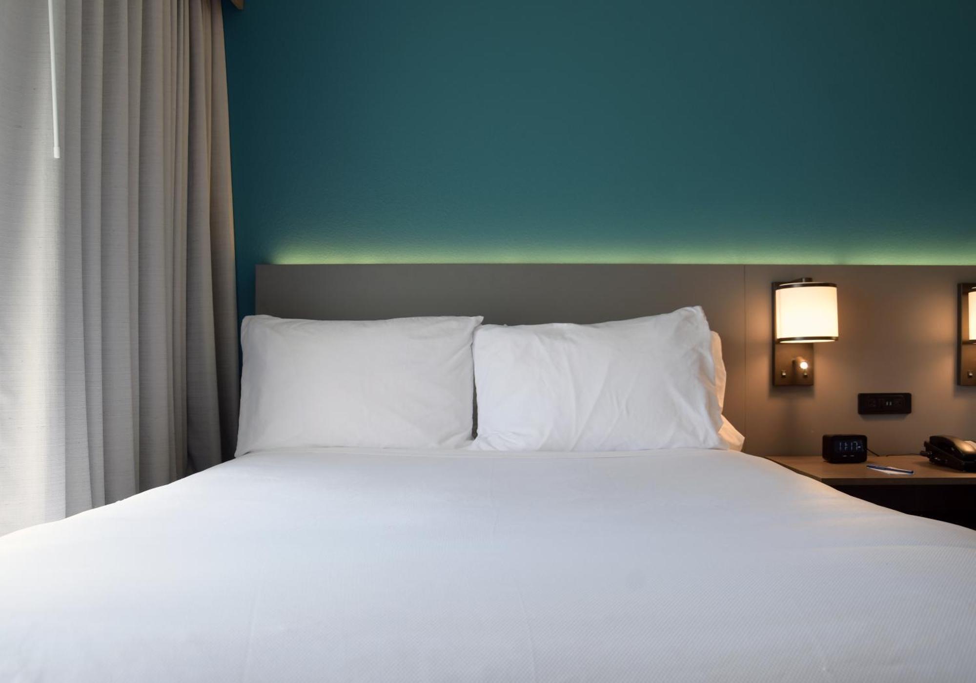 Hotel Comfort & Nw Milwaukee Germantown